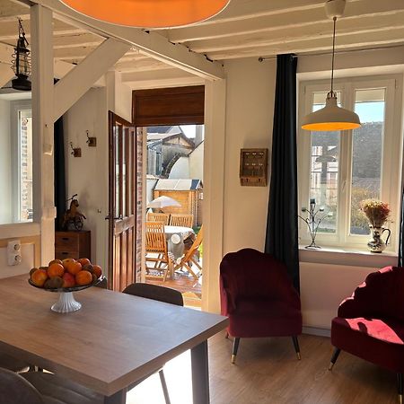 jolie maison de campagne avec piscine intérieur chauffée Fontaine-la-Gaillarde Exterior foto