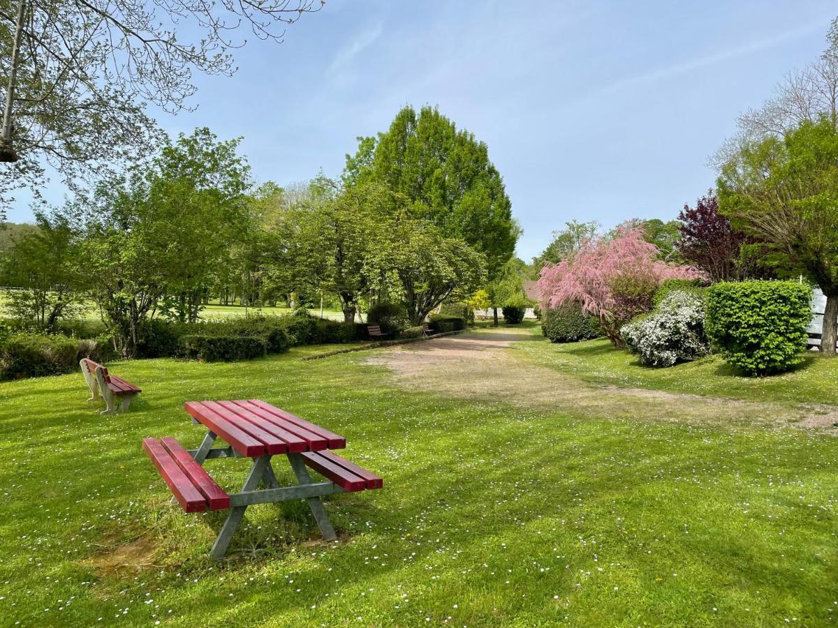 jolie maison de campagne avec piscine intérieur chauffée Fontaine-la-Gaillarde Exterior foto