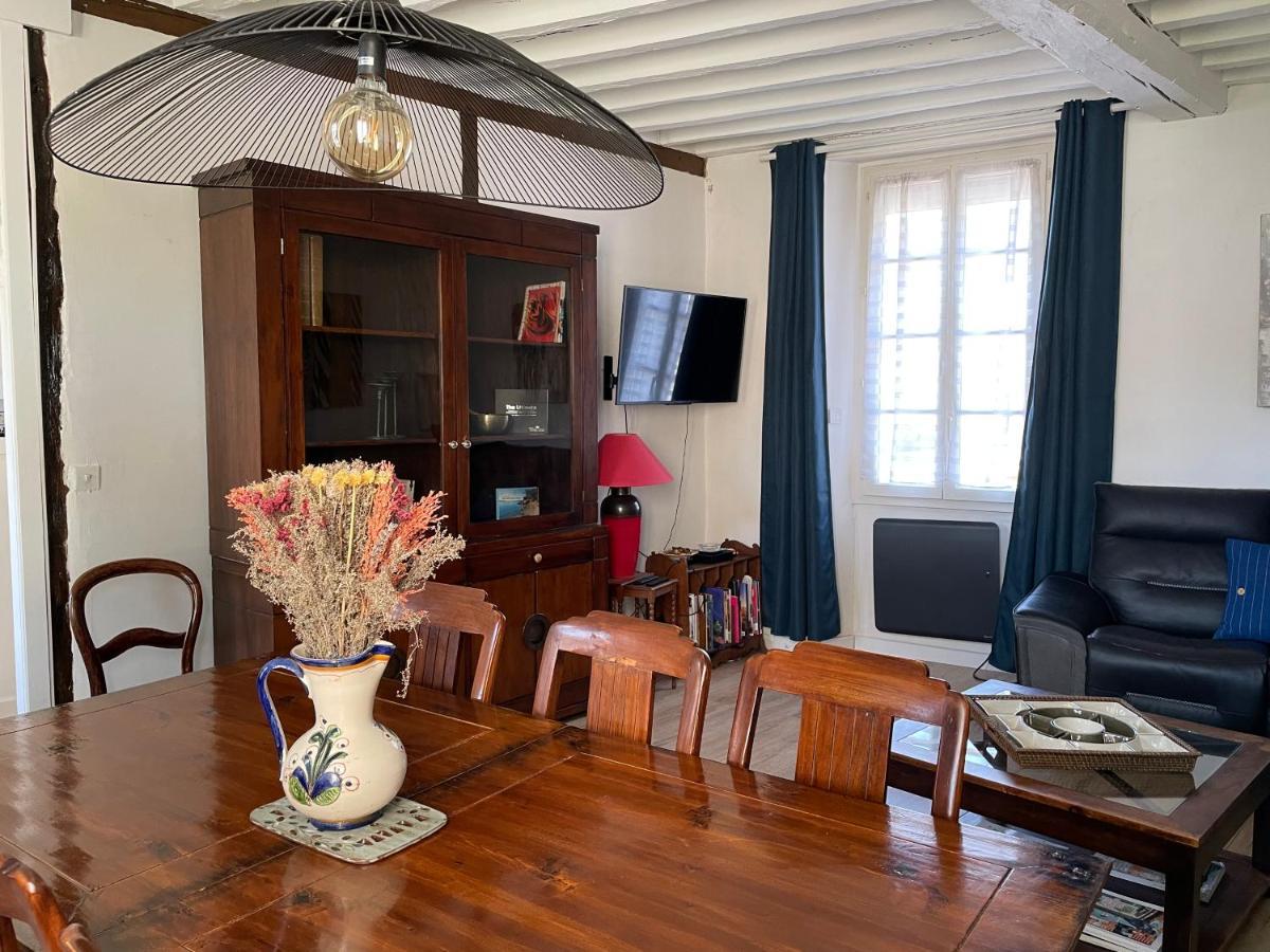 jolie maison de campagne avec piscine intérieur chauffée Fontaine-la-Gaillarde Exterior foto