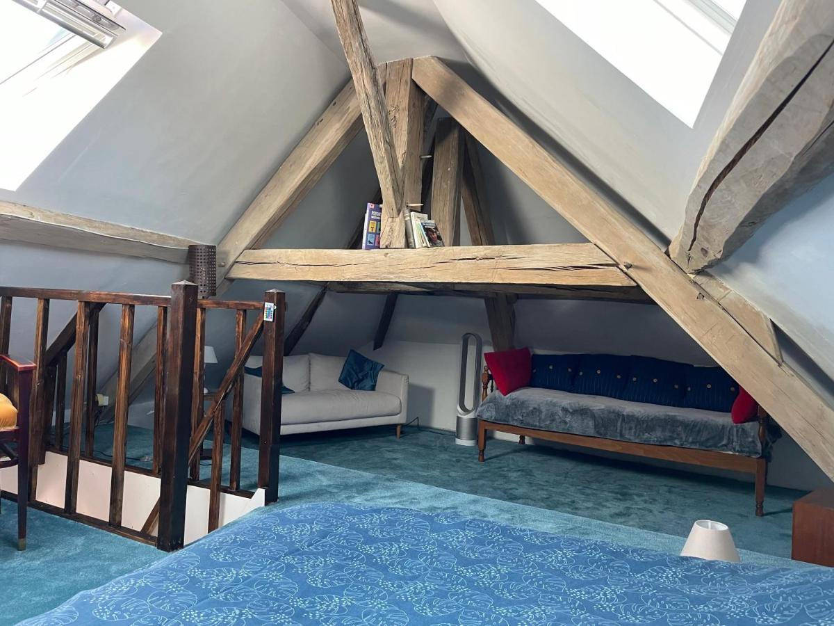 jolie maison de campagne avec piscine intérieur chauffée Fontaine-la-Gaillarde Exterior foto