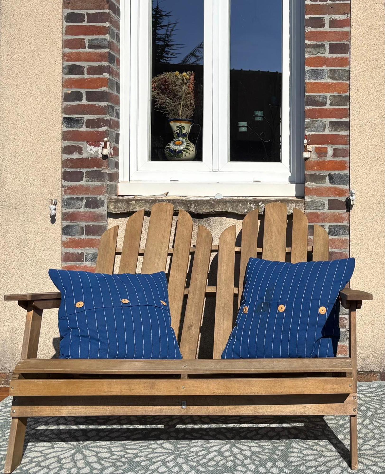 jolie maison de campagne avec piscine intérieur chauffée Fontaine-la-Gaillarde Exterior foto