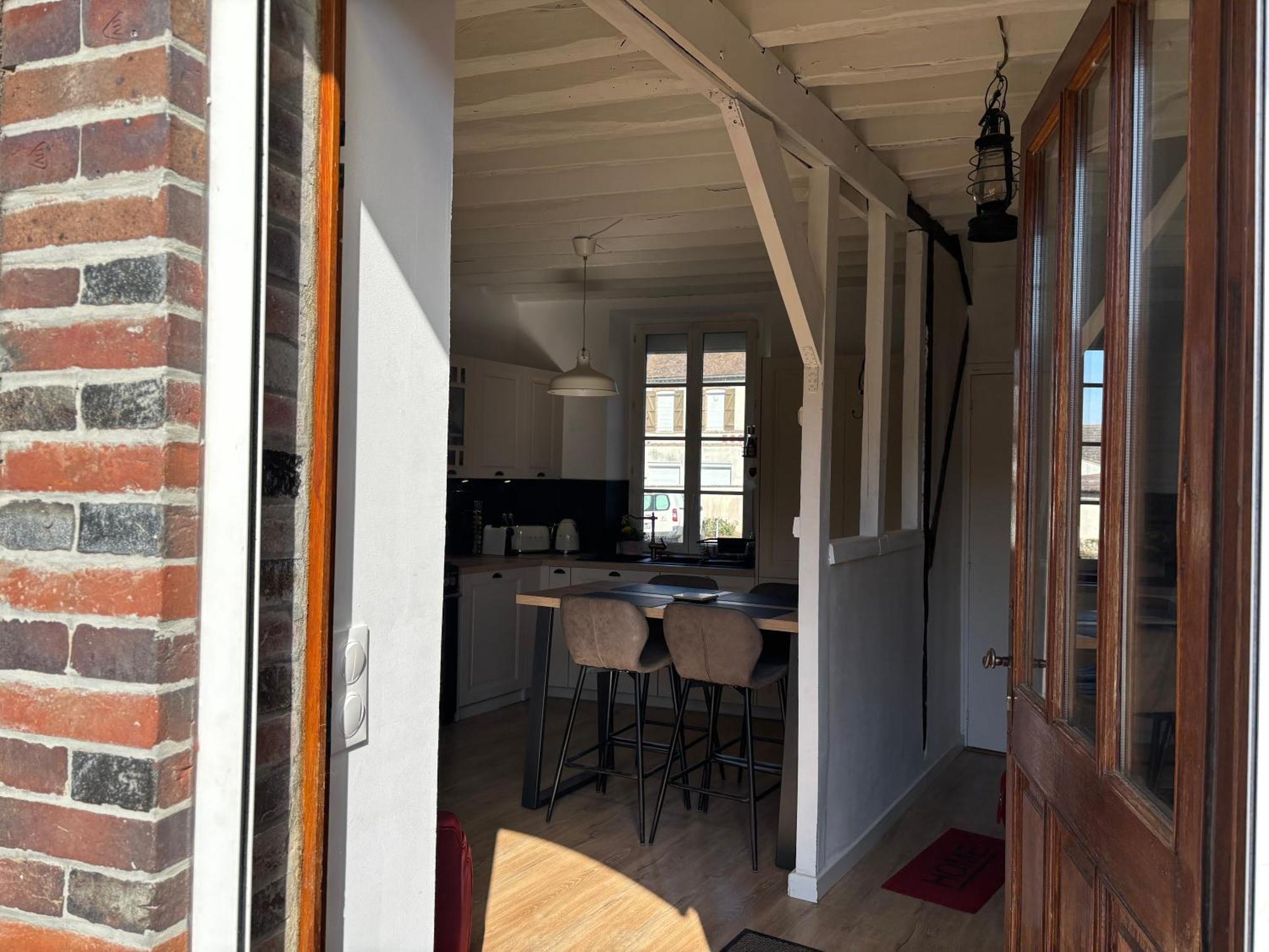 jolie maison de campagne avec piscine intérieur chauffée Fontaine-la-Gaillarde Exterior foto